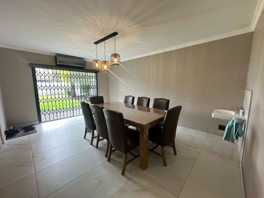 6 Bedroom Property for Sale in Arcon Park Gauteng