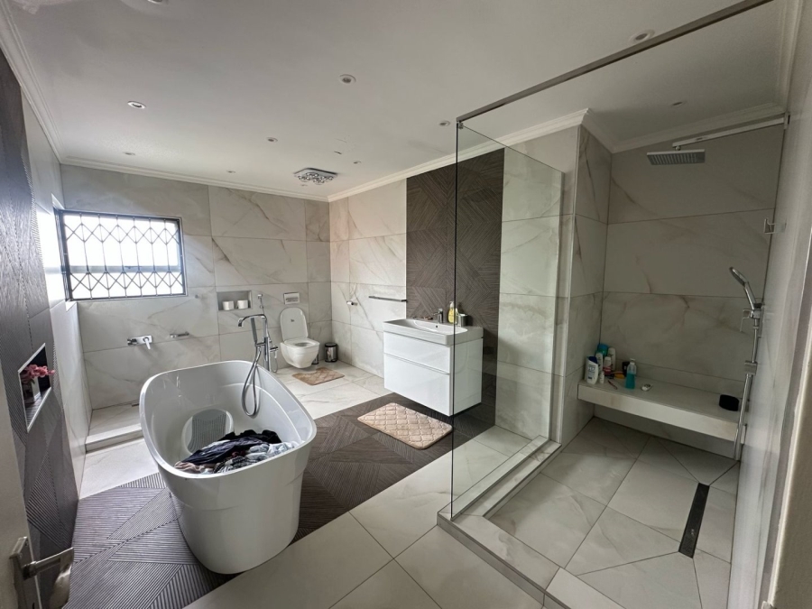 6 Bedroom Property for Sale in Arcon Park Gauteng