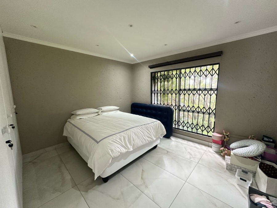 6 Bedroom Property for Sale in Arcon Park Gauteng