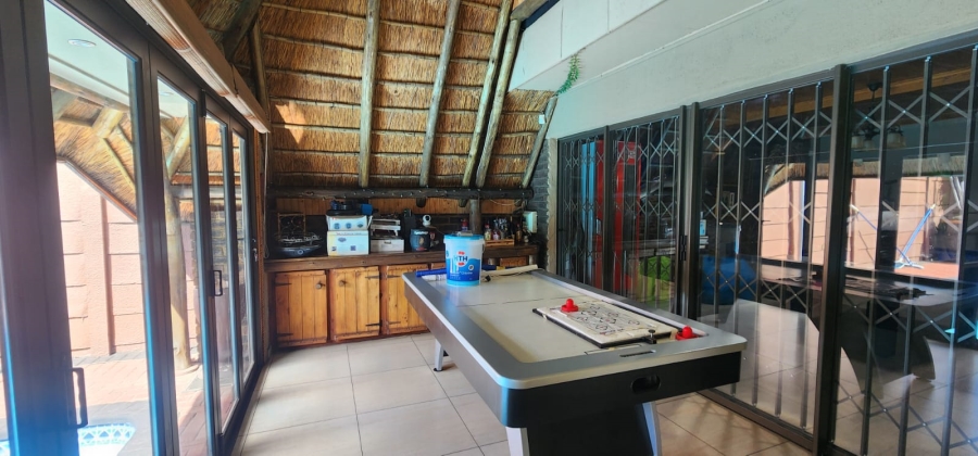 4 Bedroom Property for Sale in Vanderbijlpark SE 2 Gauteng