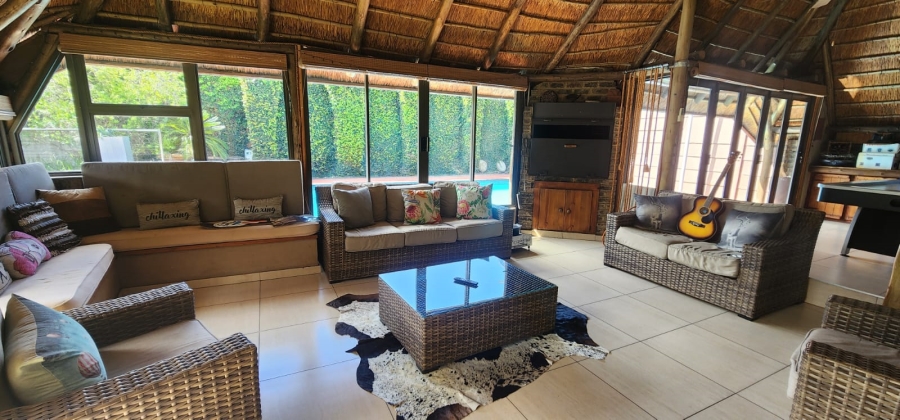 4 Bedroom Property for Sale in Vanderbijlpark SE 2 Gauteng