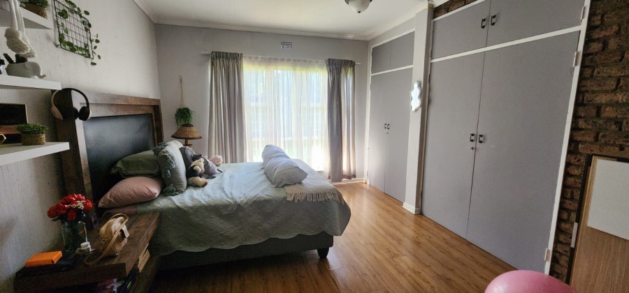 4 Bedroom Property for Sale in Vanderbijlpark SE 2 Gauteng