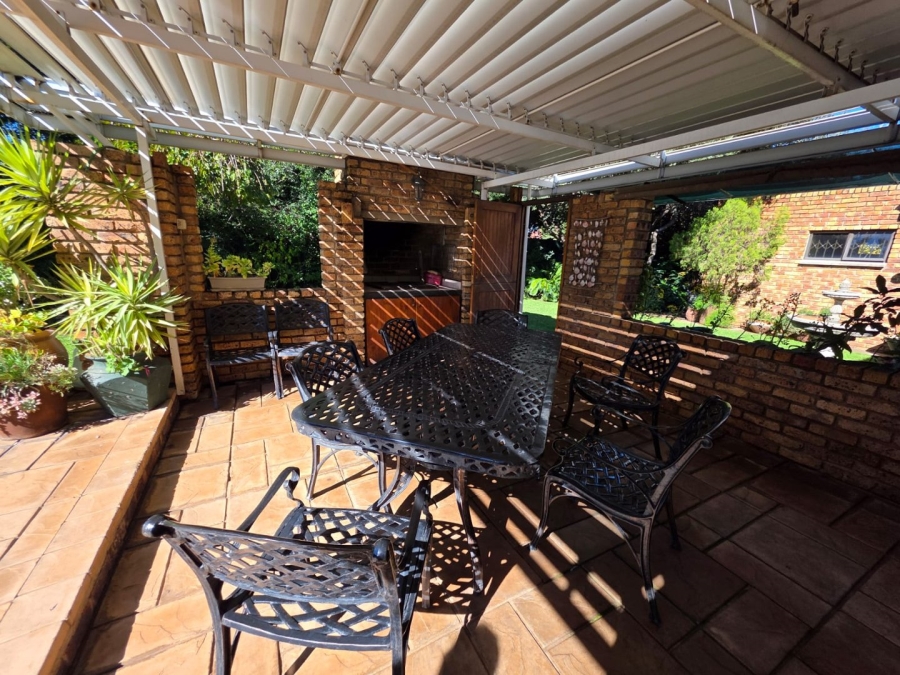 4 Bedroom Property for Sale in Vanderbijlpark SE 2 Gauteng