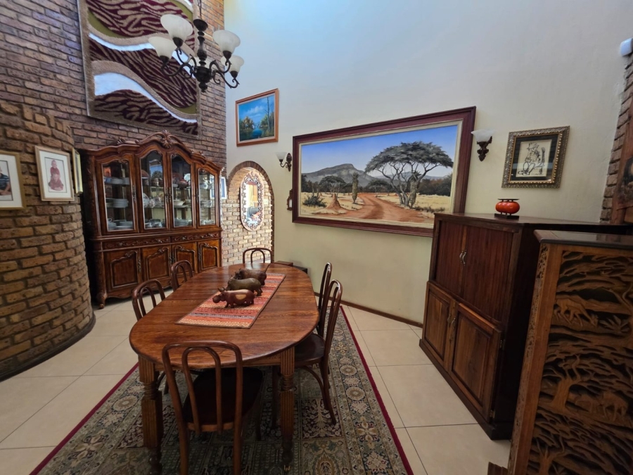 4 Bedroom Property for Sale in Vanderbijlpark SE 2 Gauteng