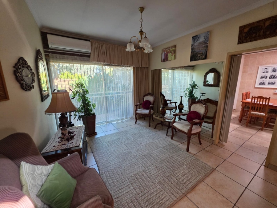 4 Bedroom Property for Sale in Vanderbijlpark SE 2 Gauteng