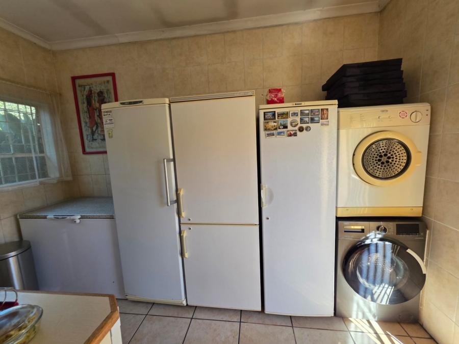 4 Bedroom Property for Sale in Vanderbijlpark SE 2 Gauteng