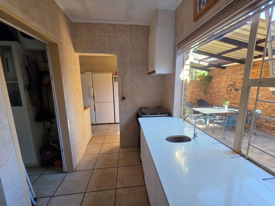 4 Bedroom Property for Sale in Vanderbijlpark SE 2 Gauteng