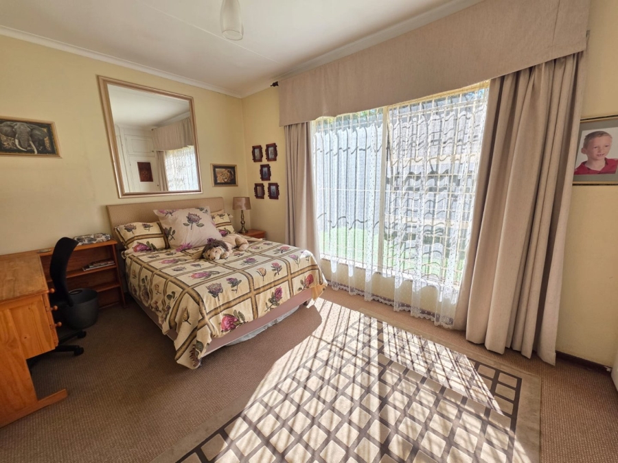 4 Bedroom Property for Sale in Vanderbijlpark SE 2 Gauteng