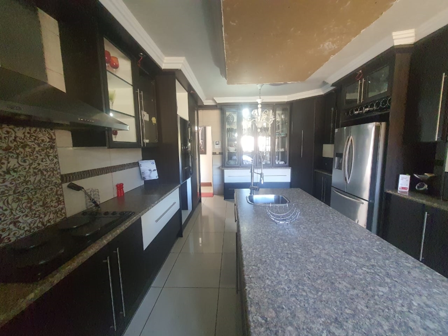 5 Bedroom Property for Sale in Vanderbijlpark SE 2 Gauteng