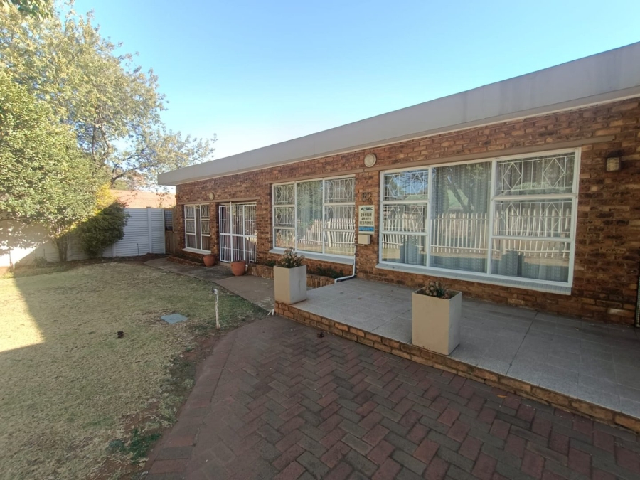 4 Bedroom Property for Sale in Vanderbijlpark SE 2 Gauteng