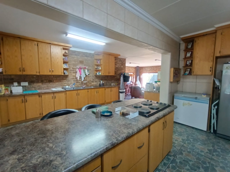 4 Bedroom Property for Sale in Vanderbijlpark SE 2 Gauteng