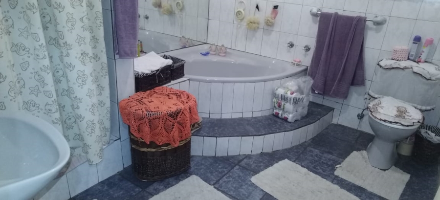 3 Bedroom Property for Sale in Duncanville Gauteng