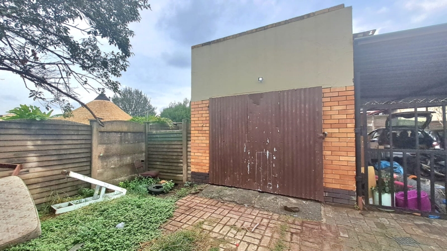 3 Bedroom Property for Sale in Duncanville Gauteng