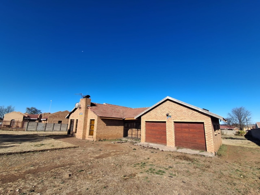 5 Bedroom Property for Sale in Bedworth Park Gauteng