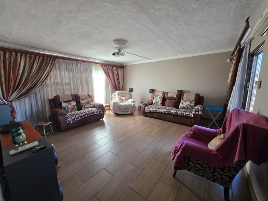 4 Bedroom Property for Sale in Bedworth Park Gauteng