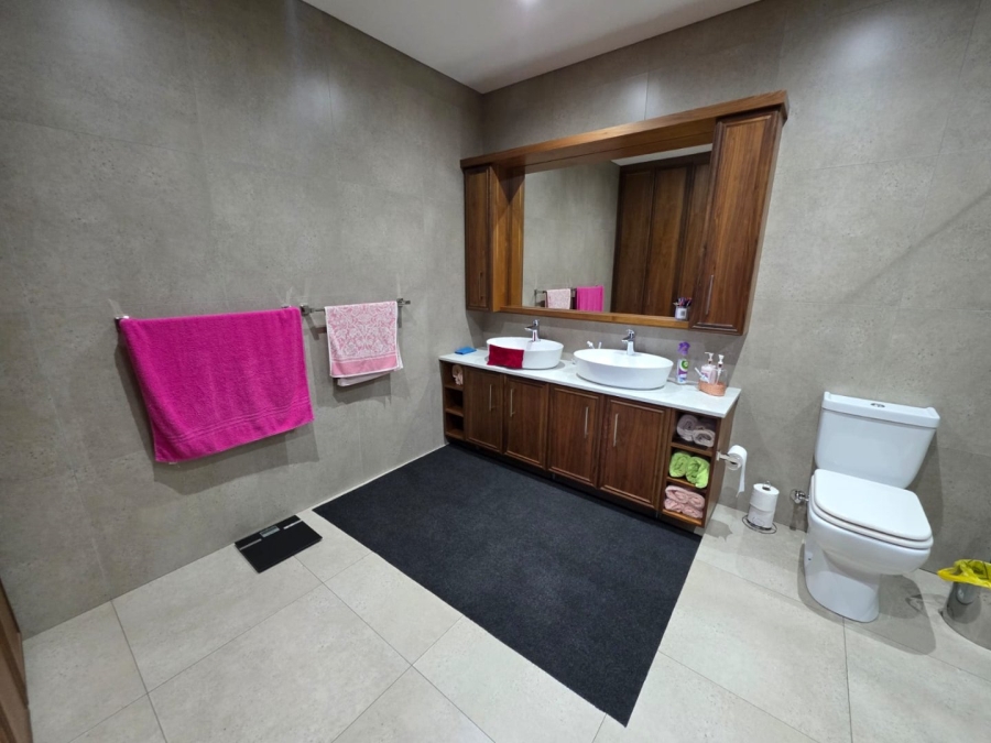 4 Bedroom Property for Sale in Bedworth Park Gauteng