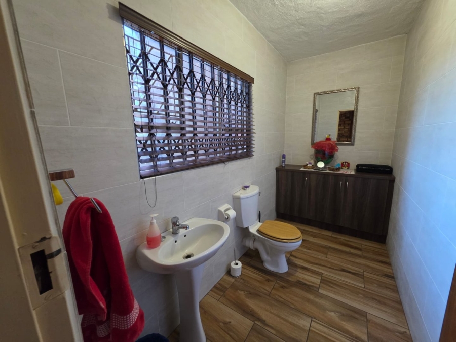 4 Bedroom Property for Sale in Bedworth Park Gauteng