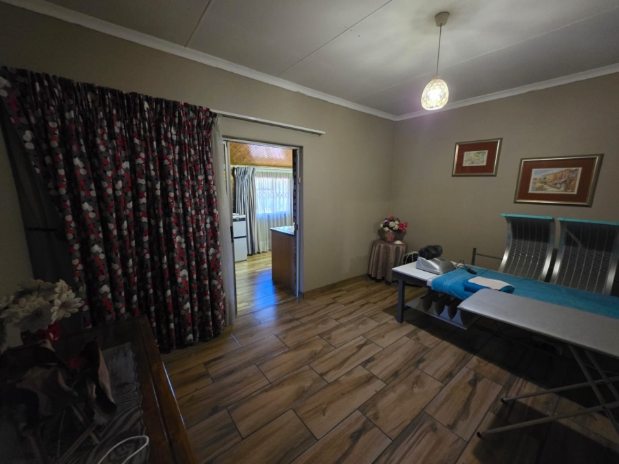 4 Bedroom Property for Sale in Bedworth Park Gauteng