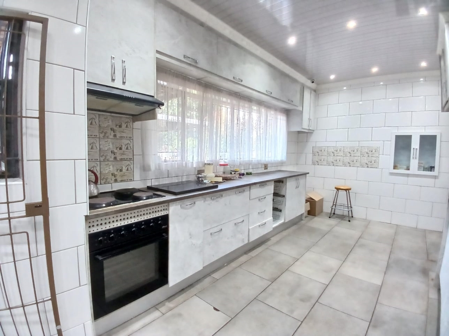 3 Bedroom Property for Sale in Vanderbijlpark SE 2 Gauteng