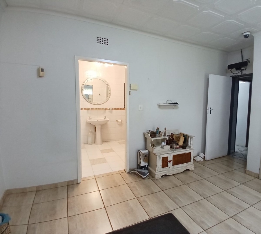3 Bedroom Property for Sale in Vanderbijlpark SE 2 Gauteng