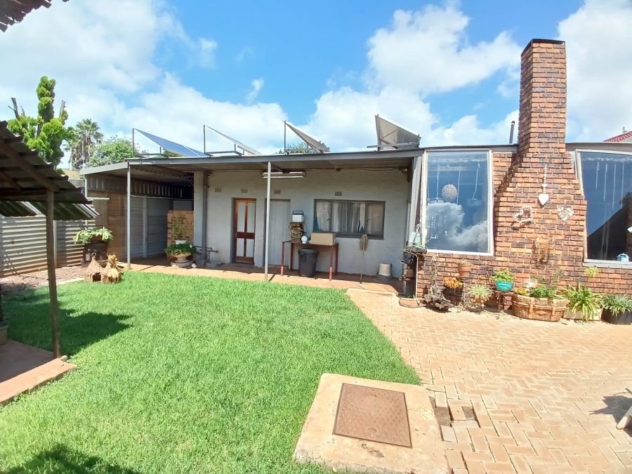 3 Bedroom Property for Sale in Vanderbijlpark SE 2 Gauteng