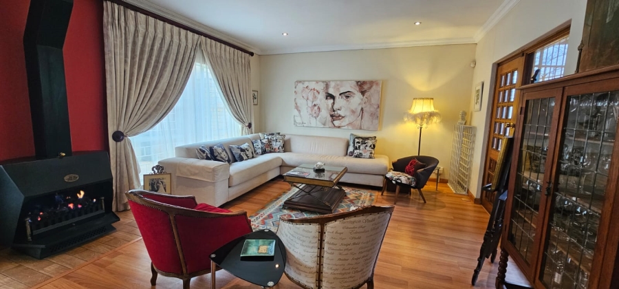 4 Bedroom Property for Sale in Vanderbijlpark SE 2 Gauteng