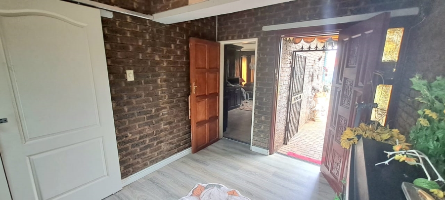 4 Bedroom Property for Sale in Arcon Park Gauteng
