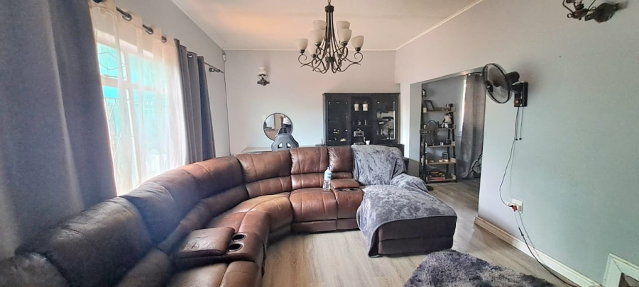 4 Bedroom Property for Sale in Arcon Park Gauteng