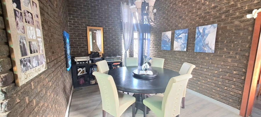 4 Bedroom Property for Sale in Arcon Park Gauteng