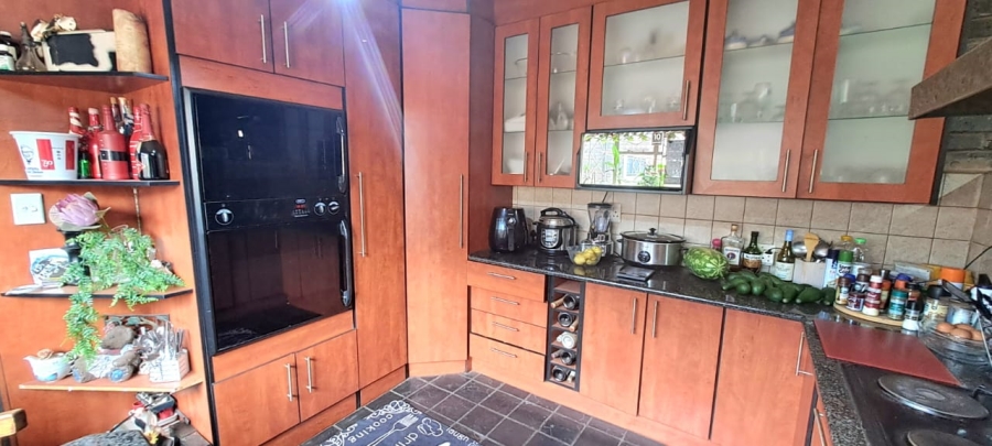 4 Bedroom Property for Sale in Arcon Park Gauteng