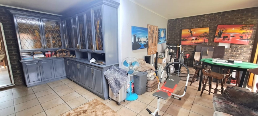 4 Bedroom Property for Sale in Arcon Park Gauteng