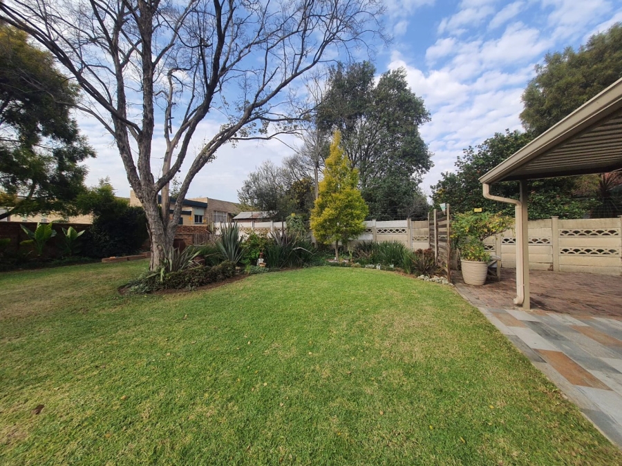 5 Bedroom Property for Sale in Vanderbijlpark SE 2 Gauteng