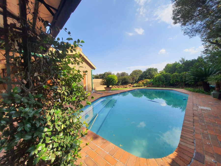 4 Bedroom Property for Sale in Vanderbijlpark SE 2 Gauteng