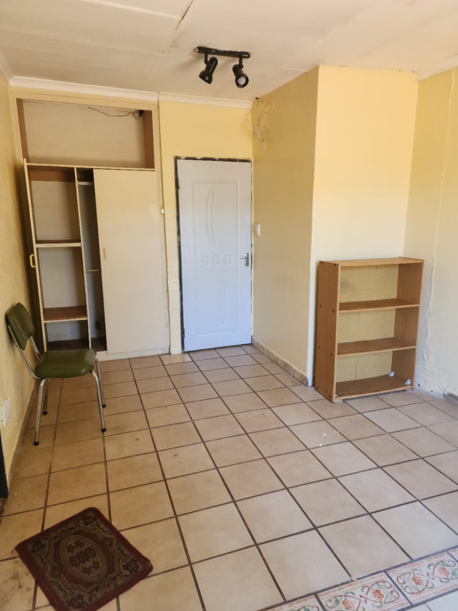 9 Bedroom Property for Sale in Bedworth Park Gauteng