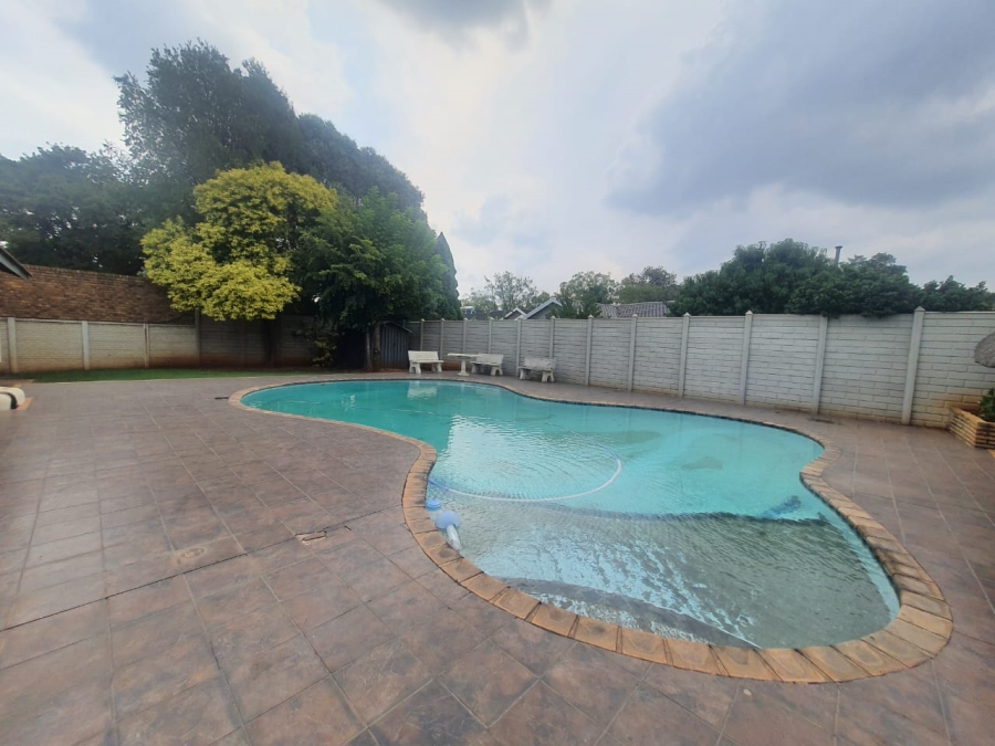 3 Bedroom Property for Sale in Vanderbijlpark SE 2 Gauteng