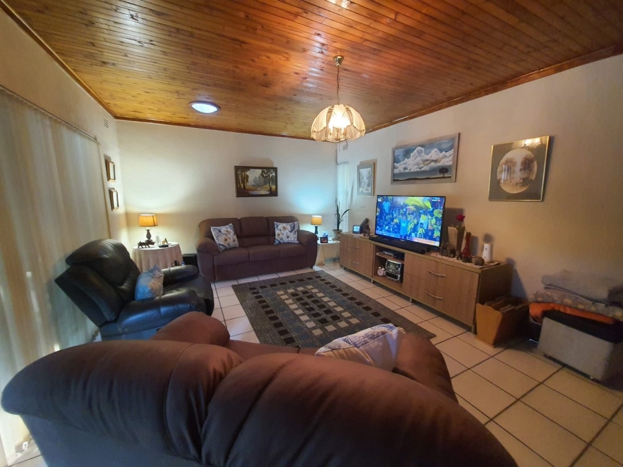 3 Bedroom Property for Sale in Vanderbijlpark SE 2 Gauteng