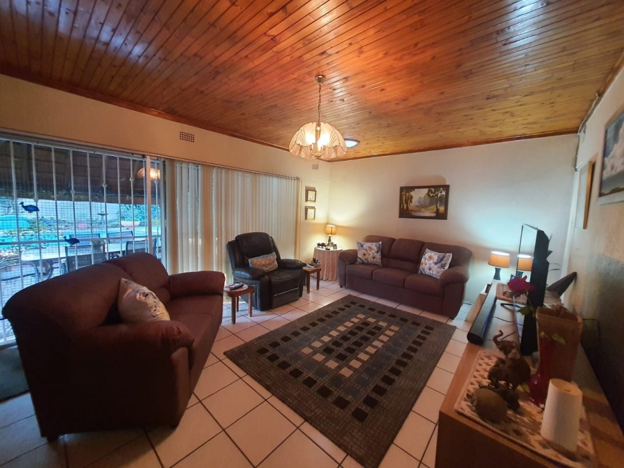 3 Bedroom Property for Sale in Vanderbijlpark SE 2 Gauteng