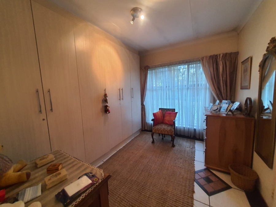 3 Bedroom Property for Sale in Vanderbijlpark SE 2 Gauteng