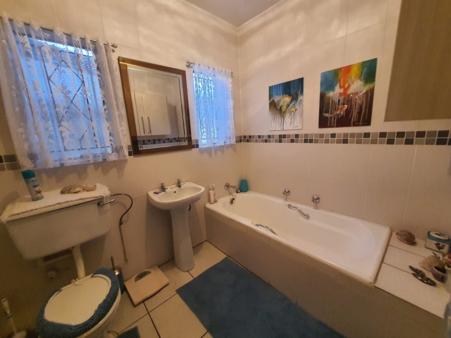 3 Bedroom Property for Sale in Vanderbijlpark SE 2 Gauteng