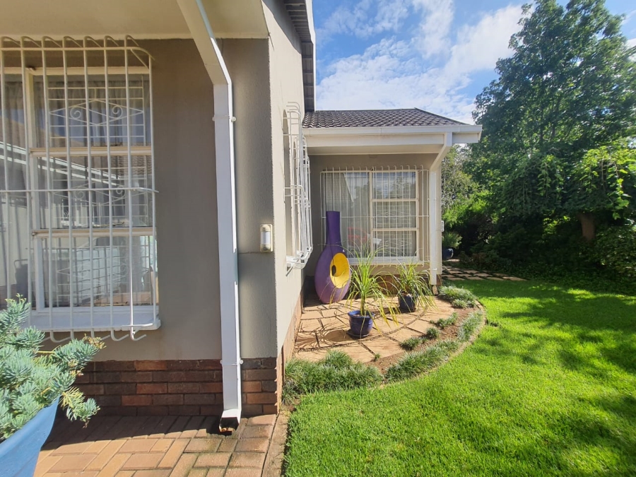 3 Bedroom Property for Sale in Vanderbijlpark SE 2 Gauteng