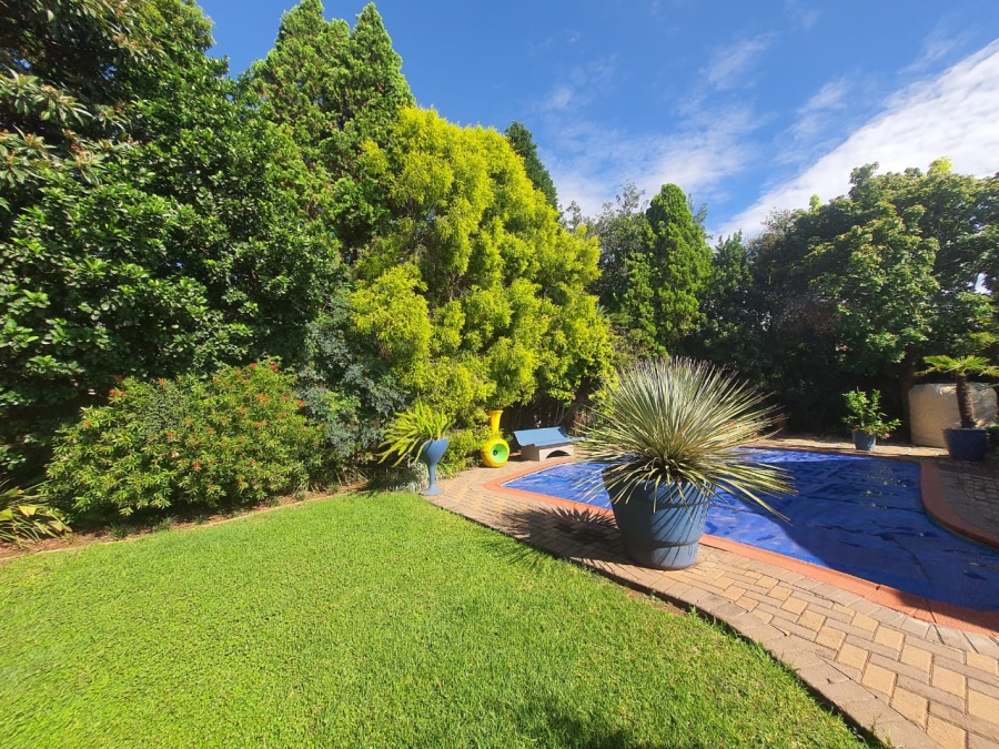 3 Bedroom Property for Sale in Vanderbijlpark SE 2 Gauteng