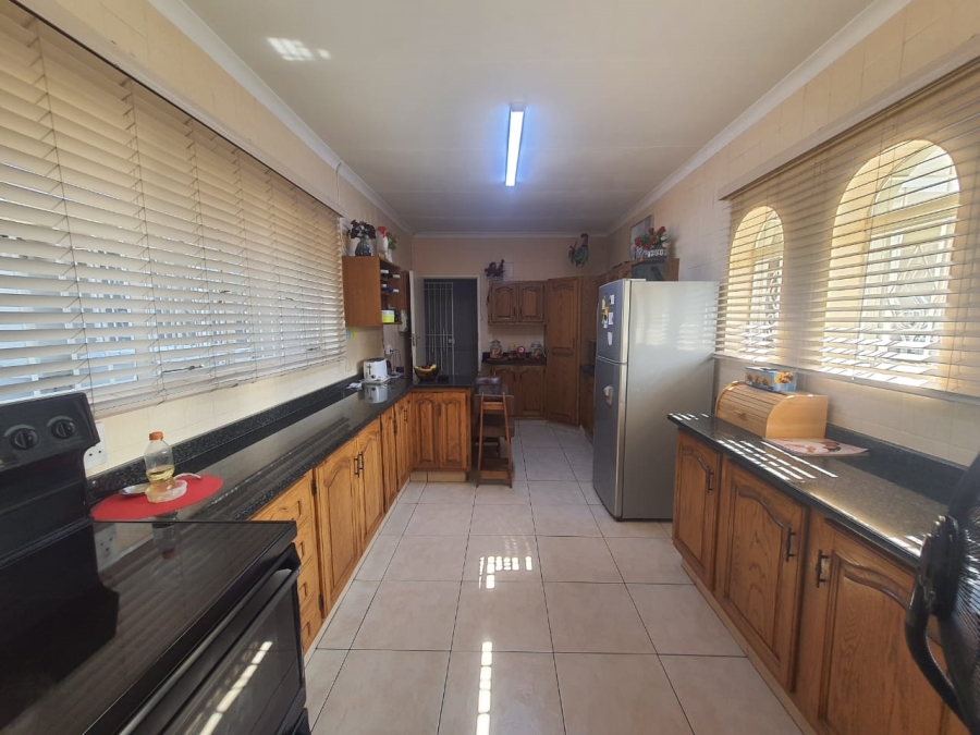 3 Bedroom Property for Sale in Vanderbijlpark SE 2 Gauteng