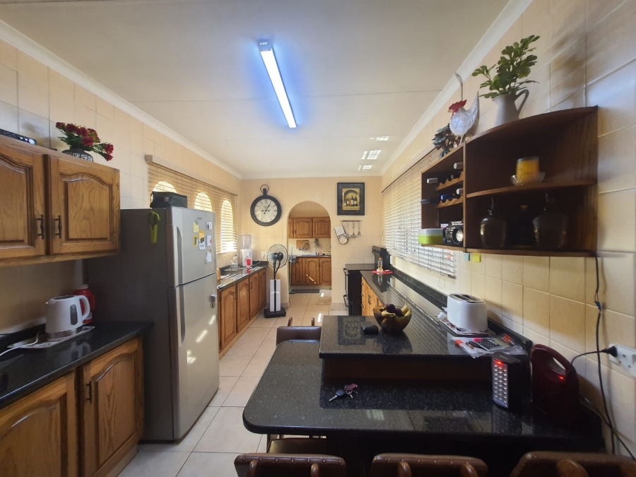 3 Bedroom Property for Sale in Vanderbijlpark SE 2 Gauteng