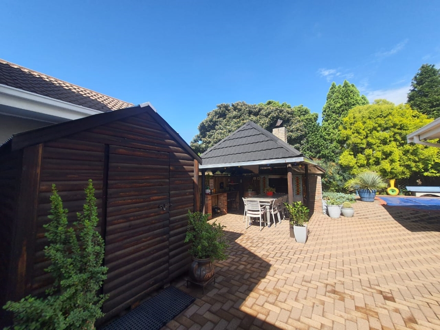 3 Bedroom Property for Sale in Vanderbijlpark SE 2 Gauteng