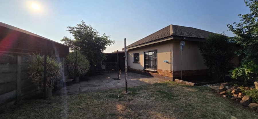 3 Bedroom Property for Sale in Duncanville Gauteng