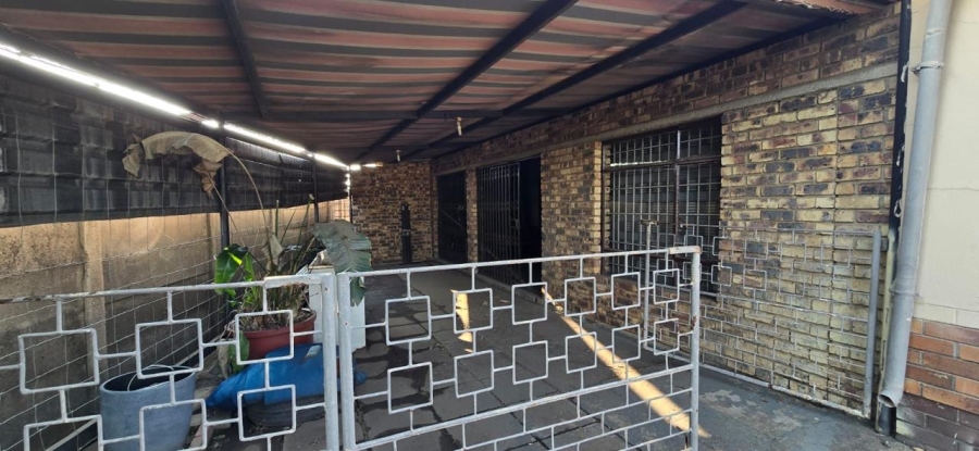 3 Bedroom Property for Sale in Duncanville Gauteng