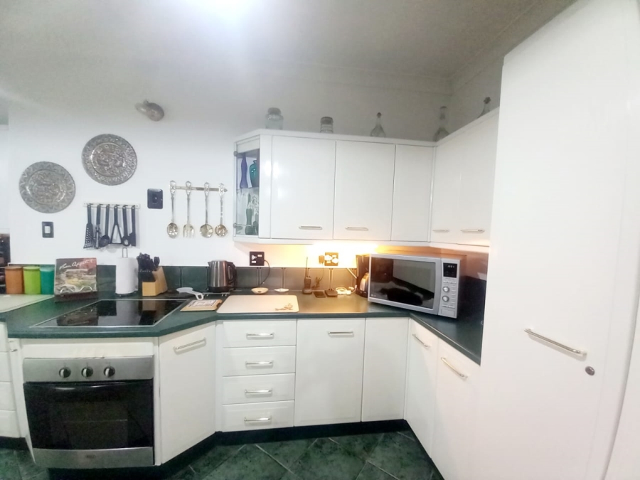 5 Bedroom Property for Sale in Arcon Park Gauteng