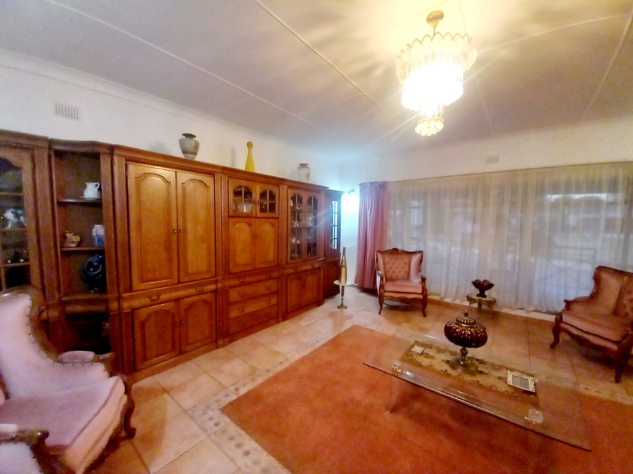 5 Bedroom Property for Sale in Arcon Park Gauteng