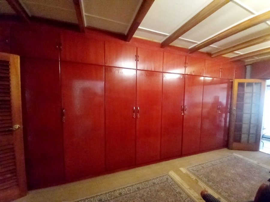 5 Bedroom Property for Sale in Arcon Park Gauteng