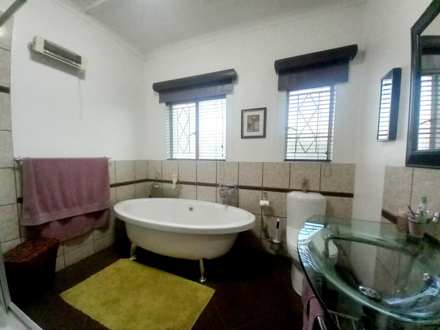 5 Bedroom Property for Sale in Arcon Park Gauteng